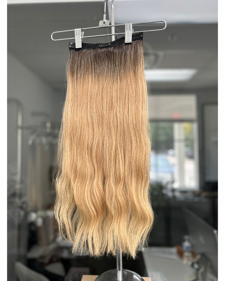 Blonde Wavy Clip-In - Di Milesi | Hair Extensions with high quality