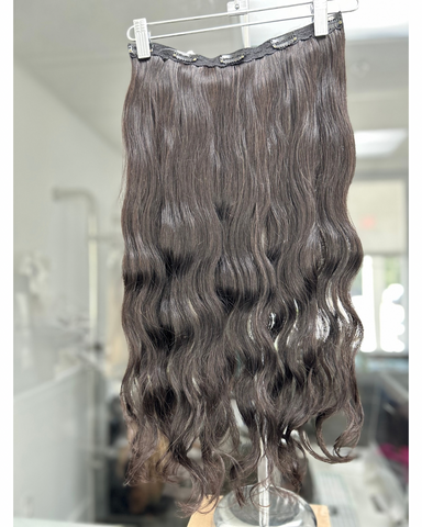 Natural B. Wavy Clip-In