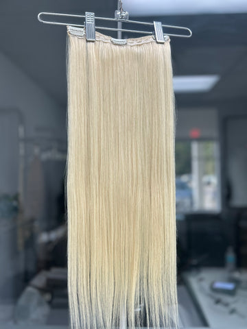 Blond Straight Clip-In 22/24”